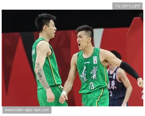 科比·梅诺伤情牵动多队关注