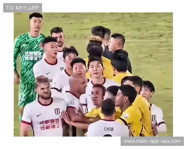 训练场冲突曝光：两球员冲突引队内调查