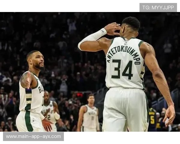 字母哥强攻篮下,雄鹿把握篮板优势 字母哥强攻篮下,雄鹿把握篮板优势