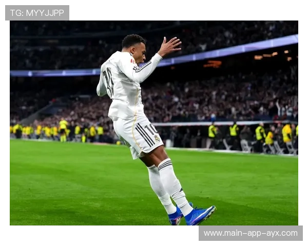 姆巴佩伯纳乌禁区推射破门，皇马2比0获胜